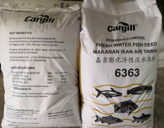 Cargill 6363 fish feed bags